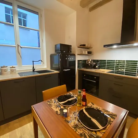L'Oasis Angevine - Clim, Balneo, Sauna, Home Cinema & Parking *
