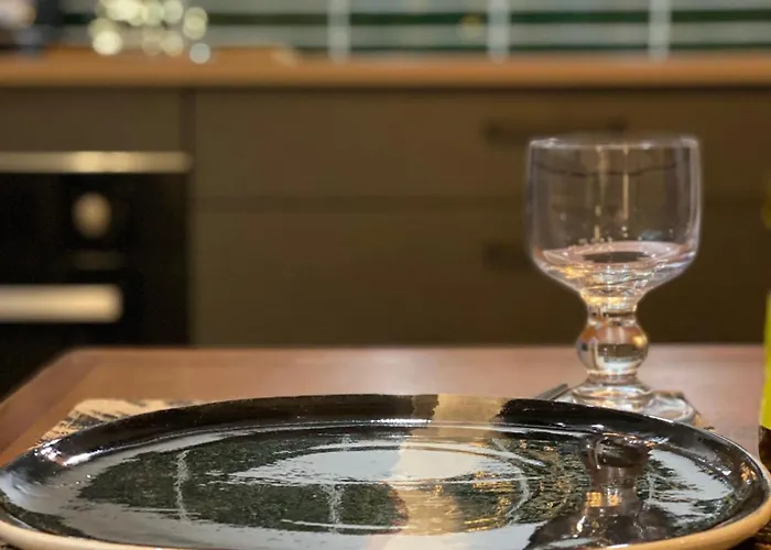 L'oasis Angevine - Balneo, Sauna, Cinema & Parking Apartment *