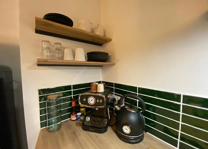 L'oasis Angevine - Balneo, Sauna, Cinema & Parking